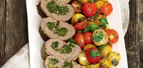 Рулет из говядины со шпинатом