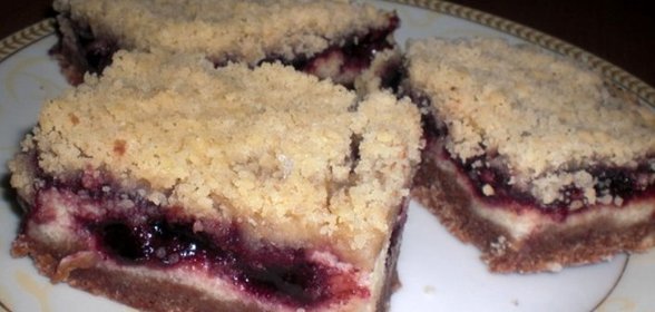 Пирог со смородиновым джемом