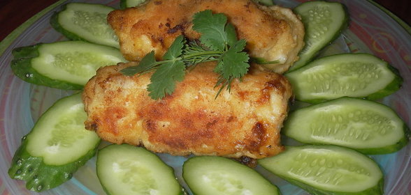 Куриные рулеты с белыми грибами и квашеной капустой