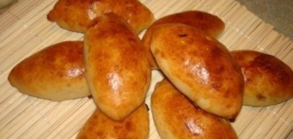 Пирожки с квашеной капустой