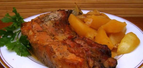 Свинина кусочками в фольге