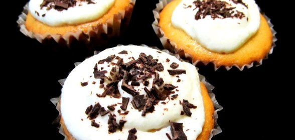 Капкейки с творожным кремом