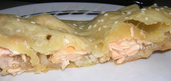 ПИРОГ С СЁМГОЙ (тесто на пиве)