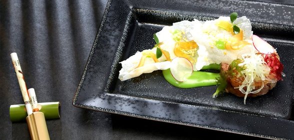 Печень трески с соусом васаби