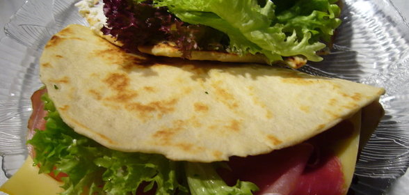 Пиадина романьола (Piadina Romagnola)