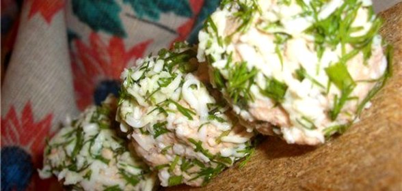 Сырные шарики с оливками и миндалем