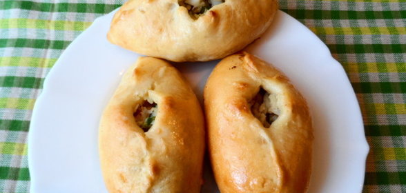 Мясной пирожок