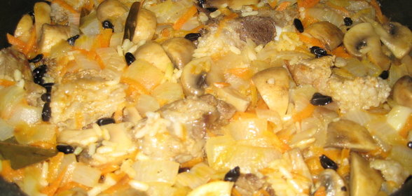 Плов с изюмом