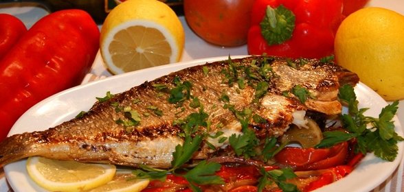 Морской лещ (дорада) по-провансальски