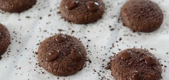 Шоколадное печенье с имбирем