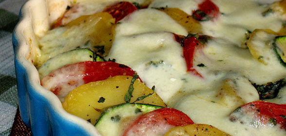Картофельно-цуккини-томатная запеканка