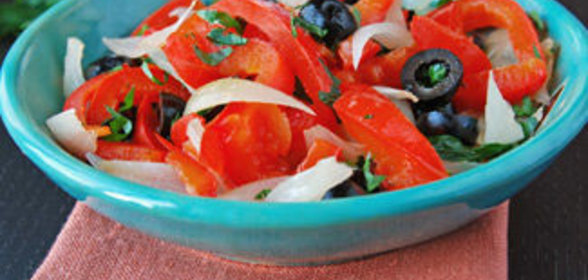 Закуска Мохет Манчего (Mojete Manchego - roast pepper and onion La Mancha style)