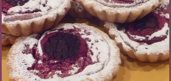 Тарталетки со СЛИВОЙ