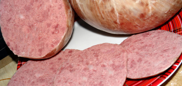 Колбаса домашняя «Варёная говяжья с ливером»