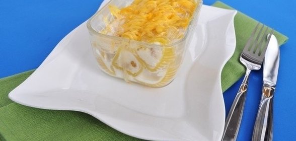 Каннеллони с творогом в молочном соусе