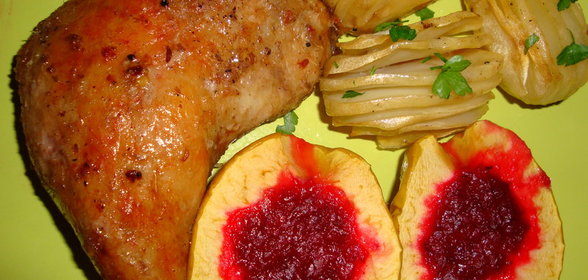 Запеченая утка(окорочка) с клюквенными яблоками