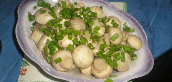 Шампиньоны маринованные