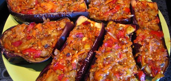 Лодочки из баклажанов