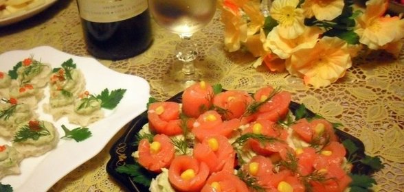 Праздничные канапе Цветы для тебя