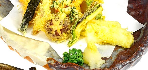 Темпура из овощей и морепродуктов