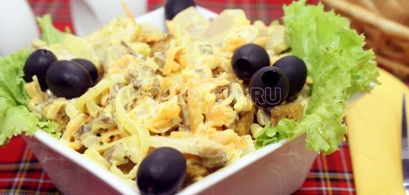 Свиные отбивные под медово-ореховым соусом