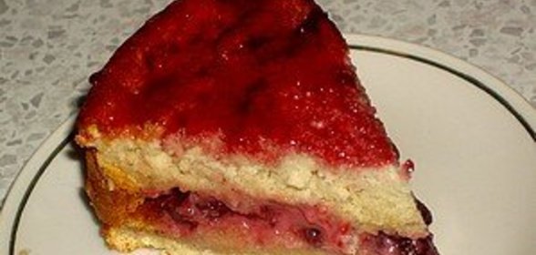Вишневый бисквит (продолжаю учиться)