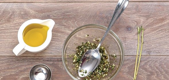 Баранина с розмарином, цукини и мятой