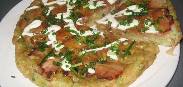 Окономияки . お好み焼き