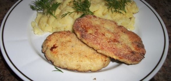 Рыбные котлеты из хека со сливками