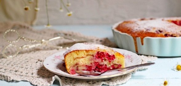Клафути с малиной