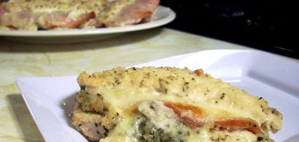 Курица, фаршированная ветчиной и сыром