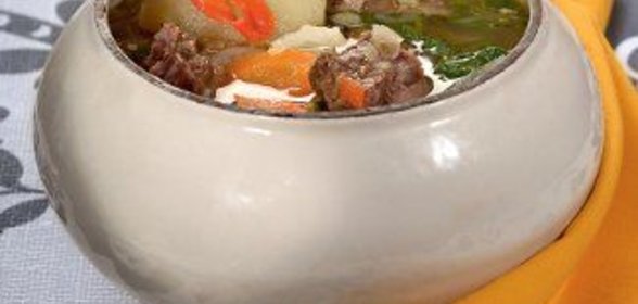 Шурпа в горшочках