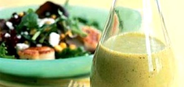 Универсальная заправка для салатов из свежих овощей