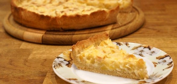 Грушевый пирог из песочного теста