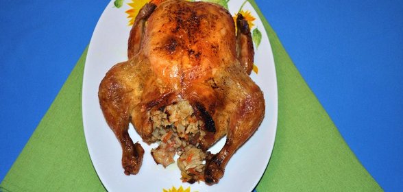 Курица фаршированная грибами и рисом