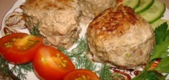 Мясо-фруктовые колобки