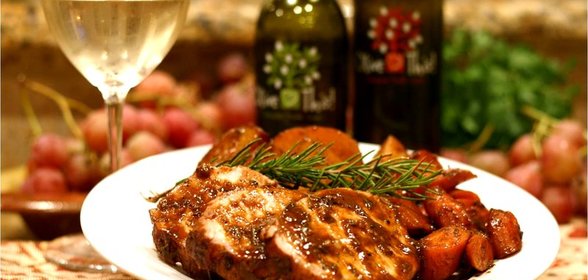 Свинина, запеченная с овощами