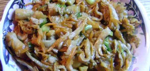 Маринованные вешенки с морковью