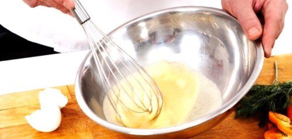 Соус с омлетом