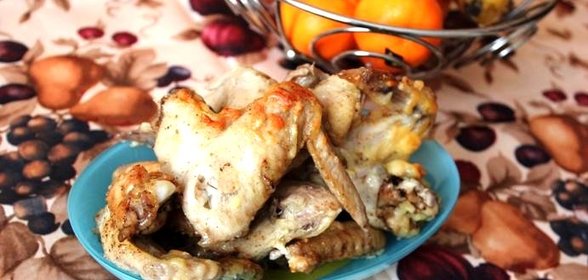 Куриные крылышки с карри