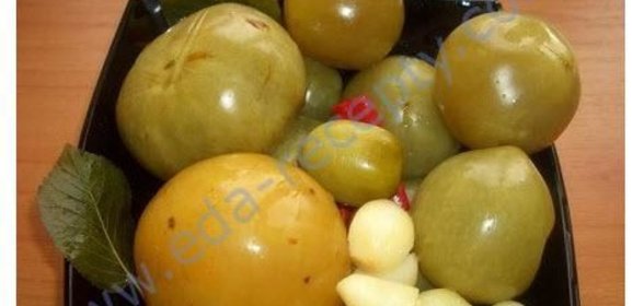 Зеленые помидоры квашеные