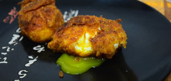 Яйца пашот в панировке. Видео