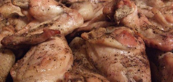 куриные крылышки и голени