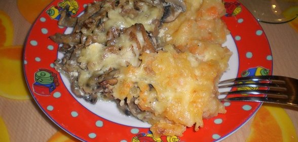 Грибы в картофельном пюре