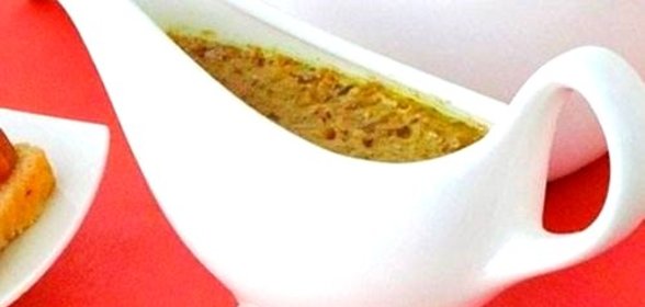 Ореховый соус с чесноком