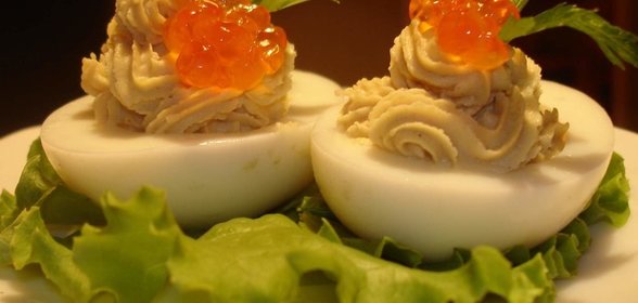 Закуска Лодочки с сырно-горчичной пастой