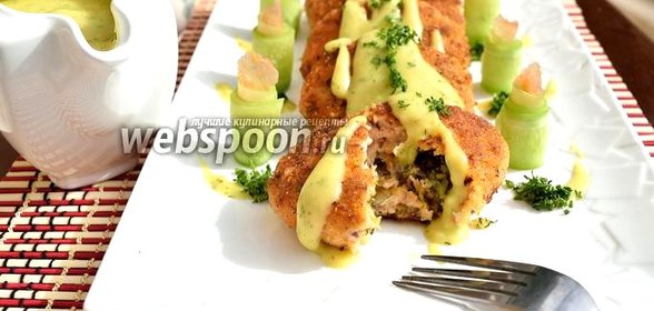 Котлеты из лосося с картофельной подливкой