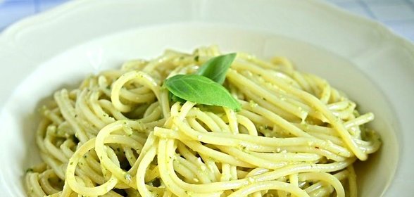 Спагетти с сыром