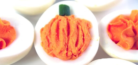 Закуска из яиц на Хэллоуин