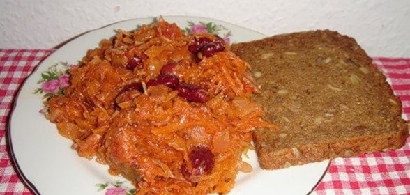 Бигус с фасолью